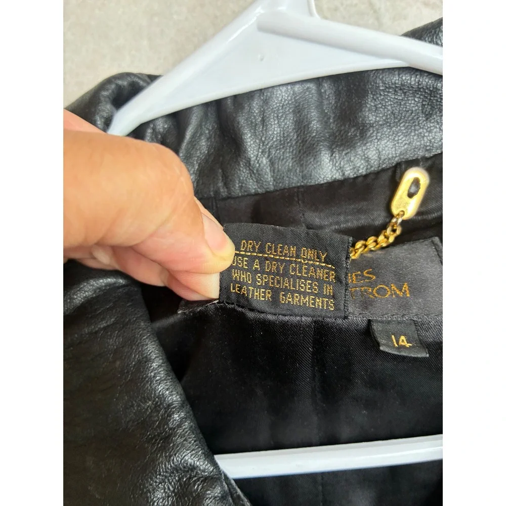 Classiques for Nordstrom Black Leather Vest Zip Front Gold Hardware Size 14